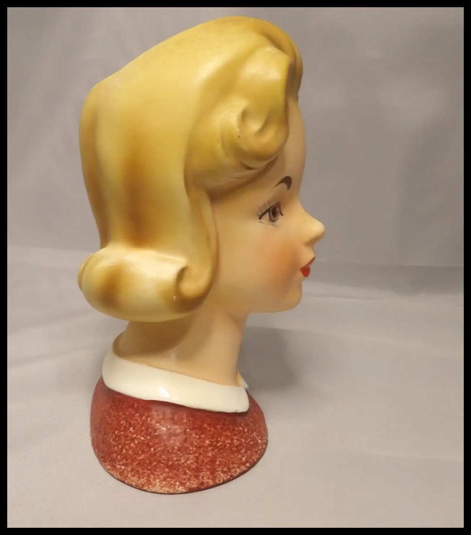 Inarco Blonde Lady Head Vase #E 2782 - 4