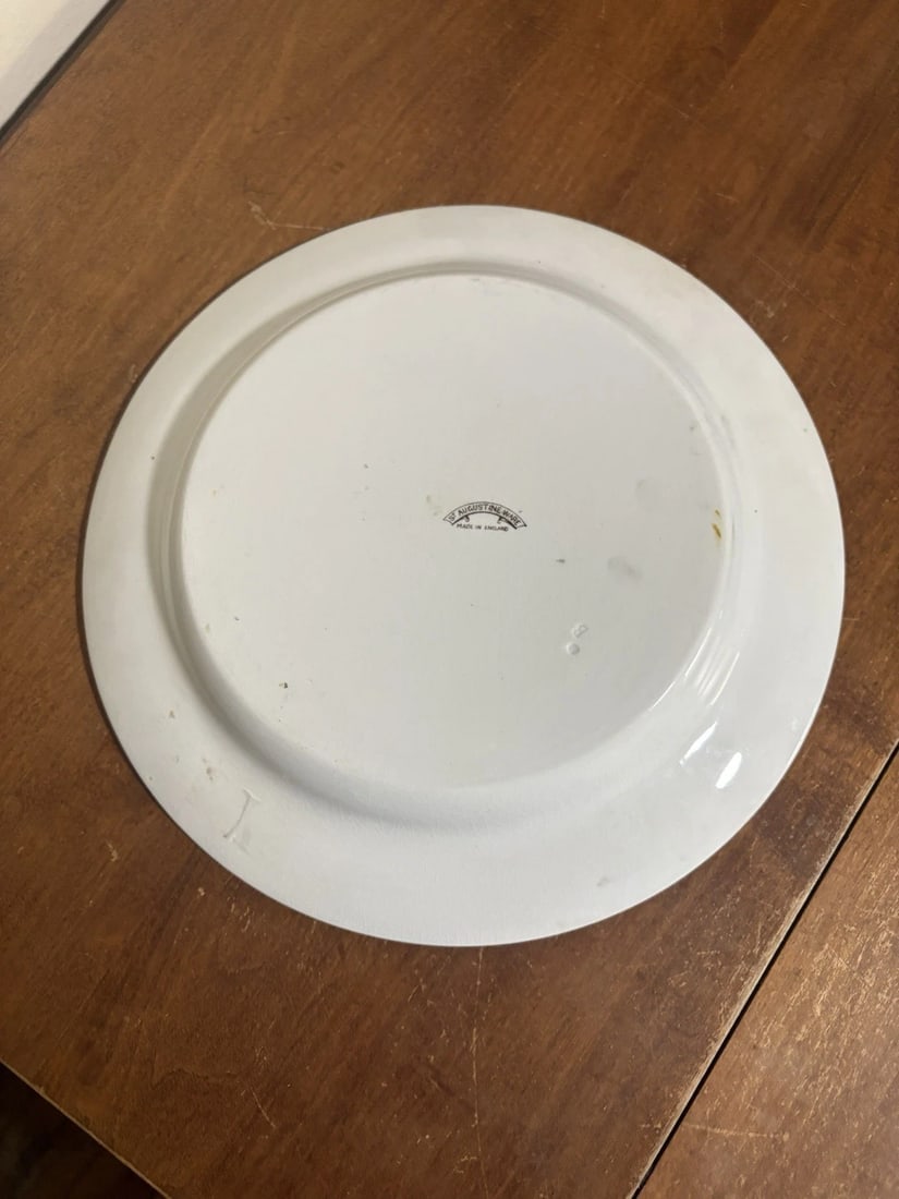 Rare English St Augustine Ware Rabbit Charger - 2