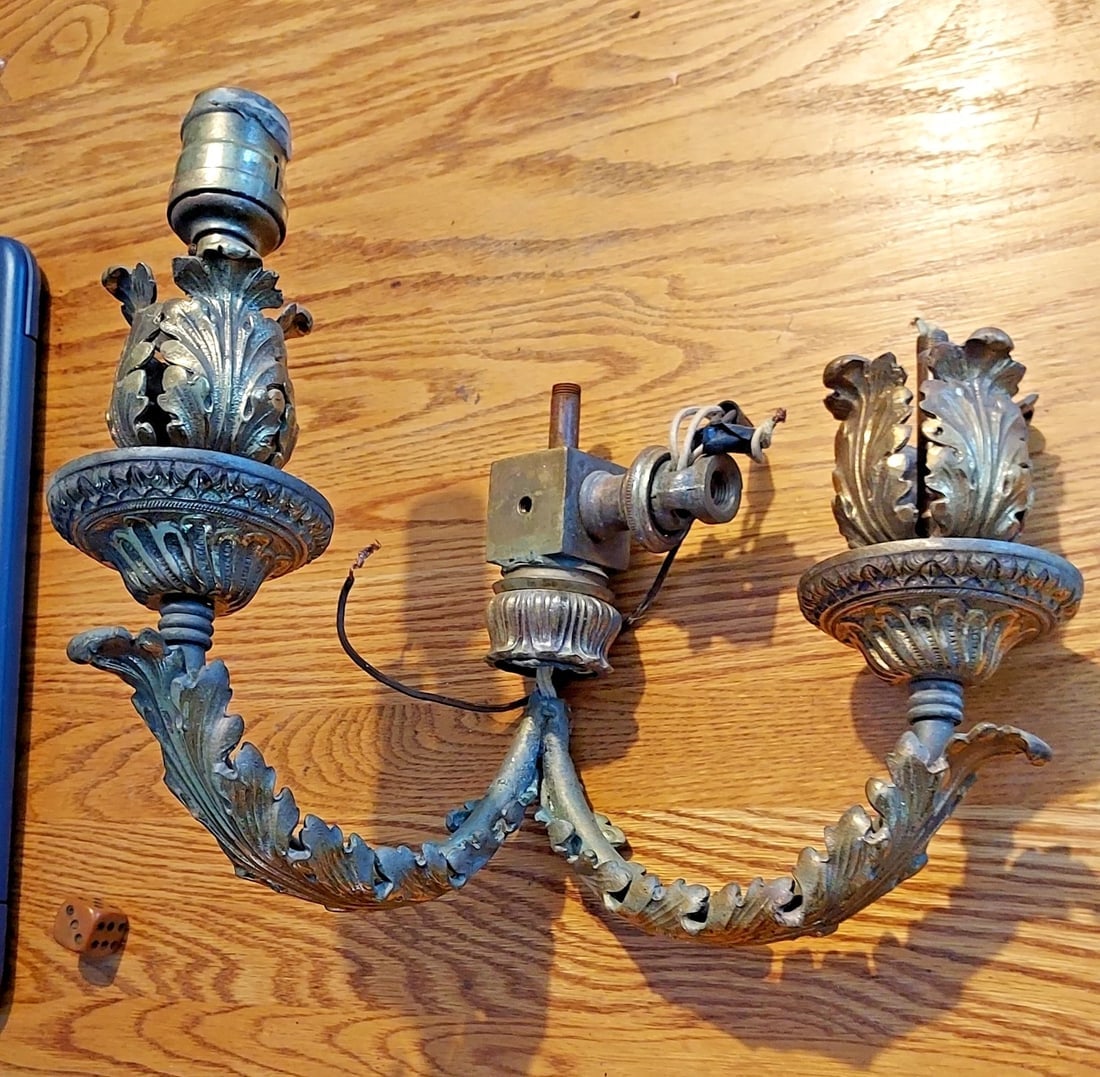 Sconce Lamp For Parts Awesome Patina Sockets 1920 Cast Bronxe Brass: Great looking piece in good condition. Part of a larger piece, weighs 4 pounds. Measure 9 x 9". Shipping costs include insurance. Shipping:Domestic: Flat-rate of $25.00 to anywhere within the