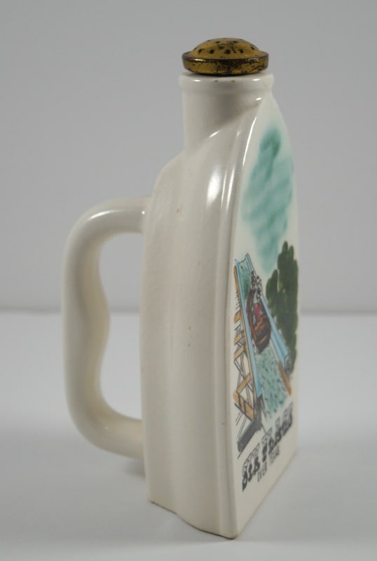 Ceramic Iron Laundry Sprinkler Six Flags Texas - 4