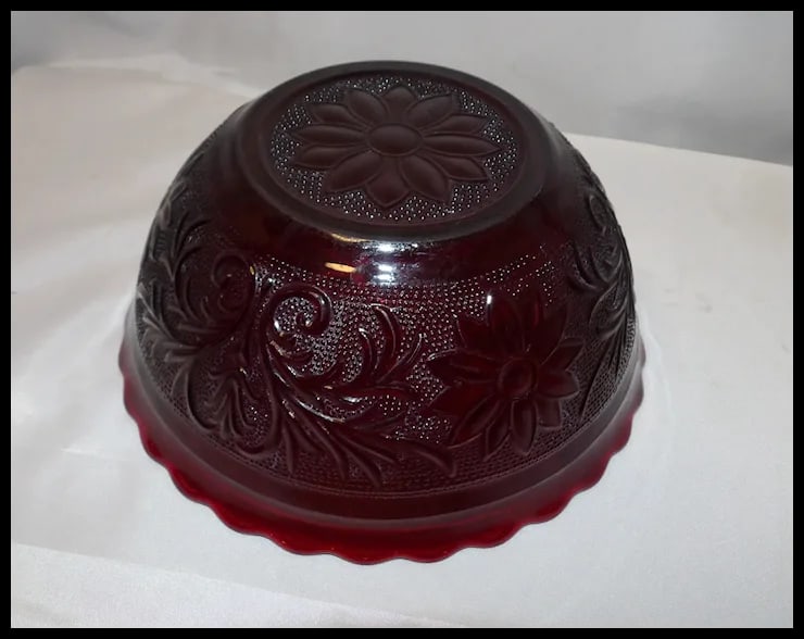 Royal Ruby Sandwich Glass Bowl - 4