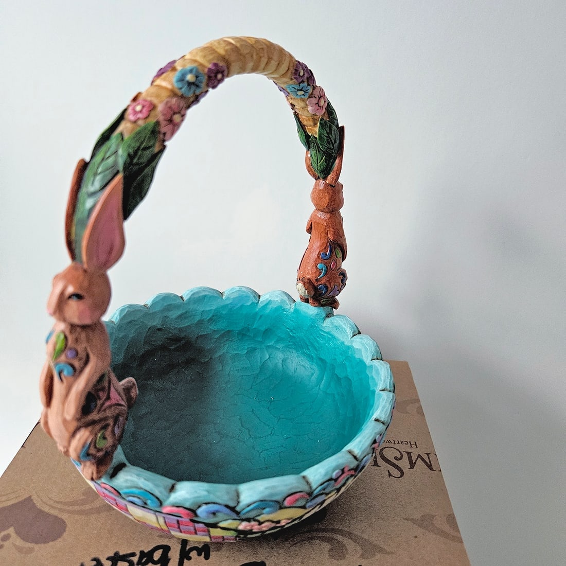 2006 Jim Shore Hunting Eggs Finding Joy Easter Basket - 7