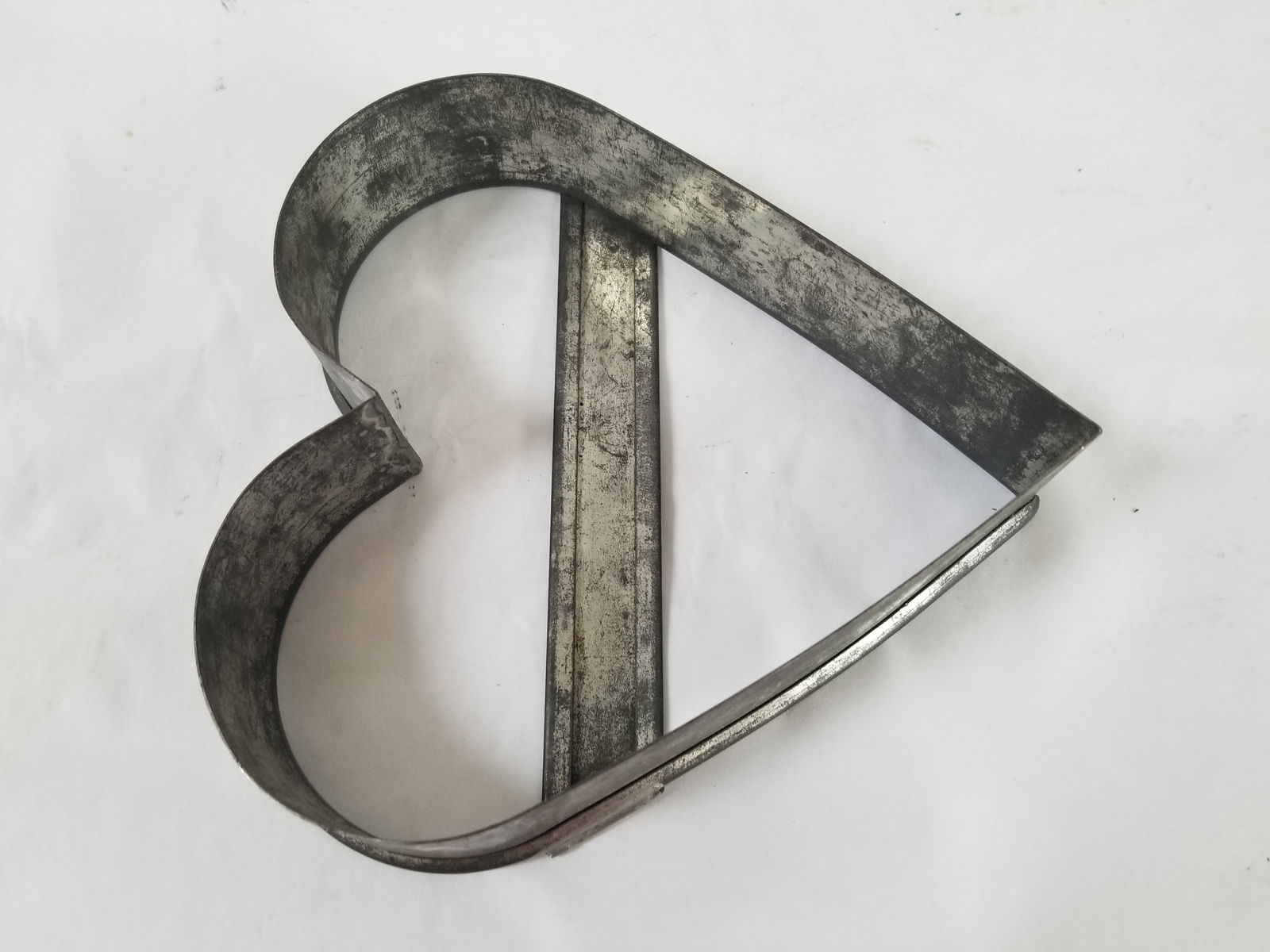Large sheet tin cookie cutter, nearly 7" long - 2