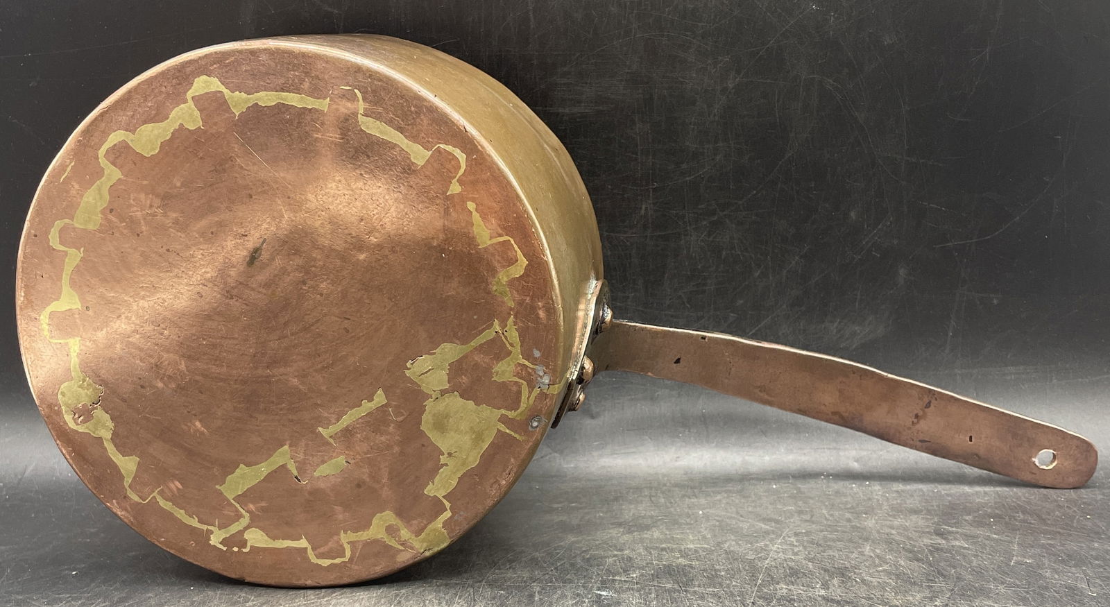 Large hand forged copper pot. Marked 55. Capacity 2 quarts. - 8