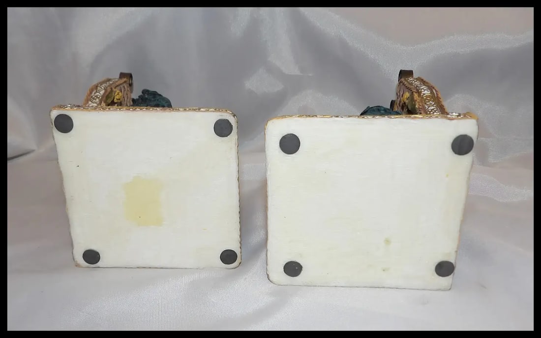 Vintage Pair of Rooster Resin Bookends - 9