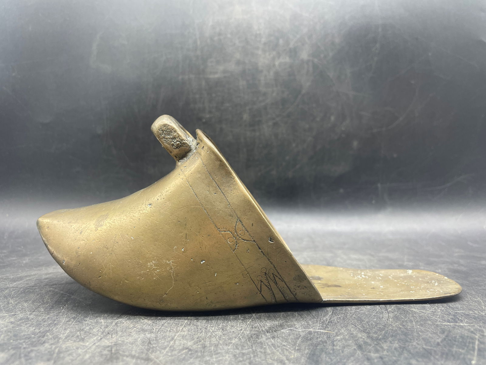 ANTIQUE SPANISH COLONIAL STIRRUP Ladies or Child Size - 2