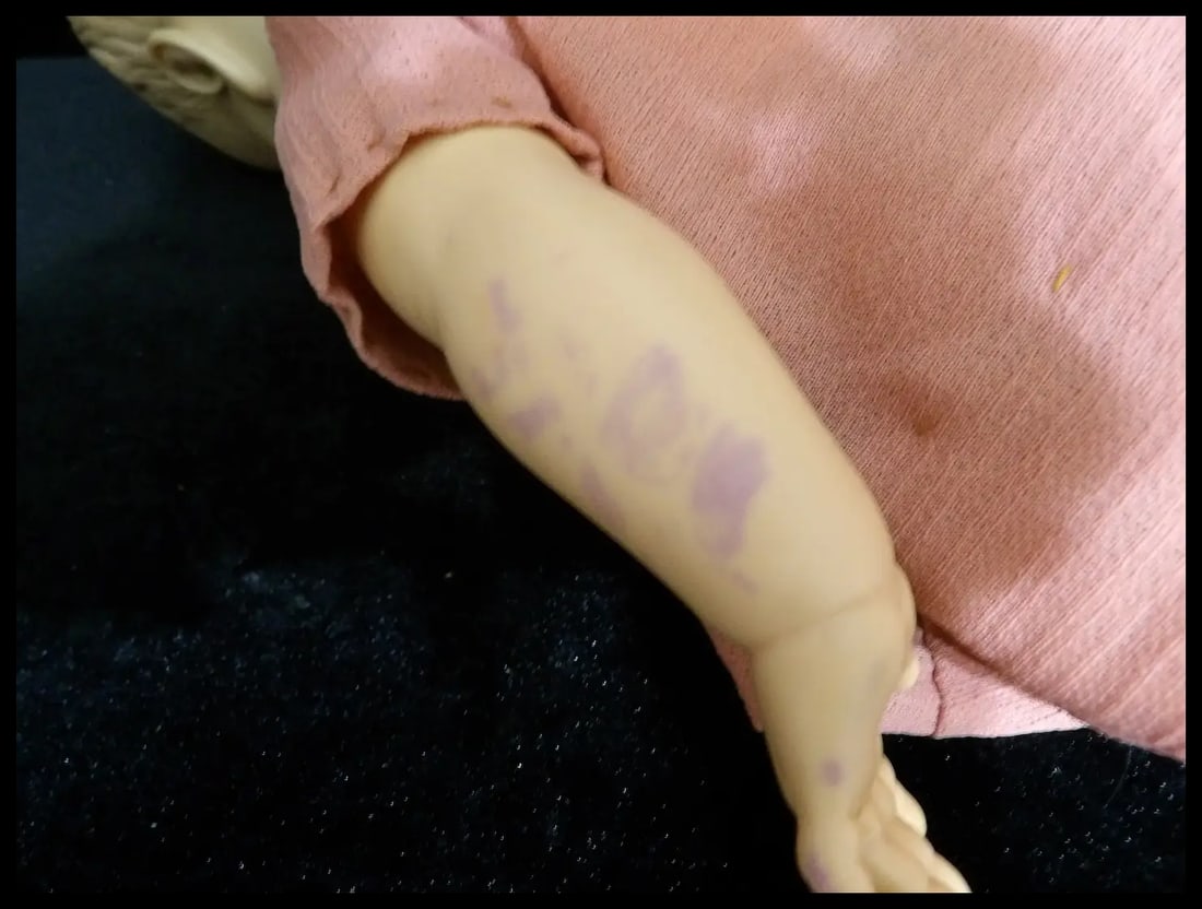 AE ALLIED EASTERN 576 41 Wet Drink Baby 19" Baby Poseable Sleep Eyes Doll - 7