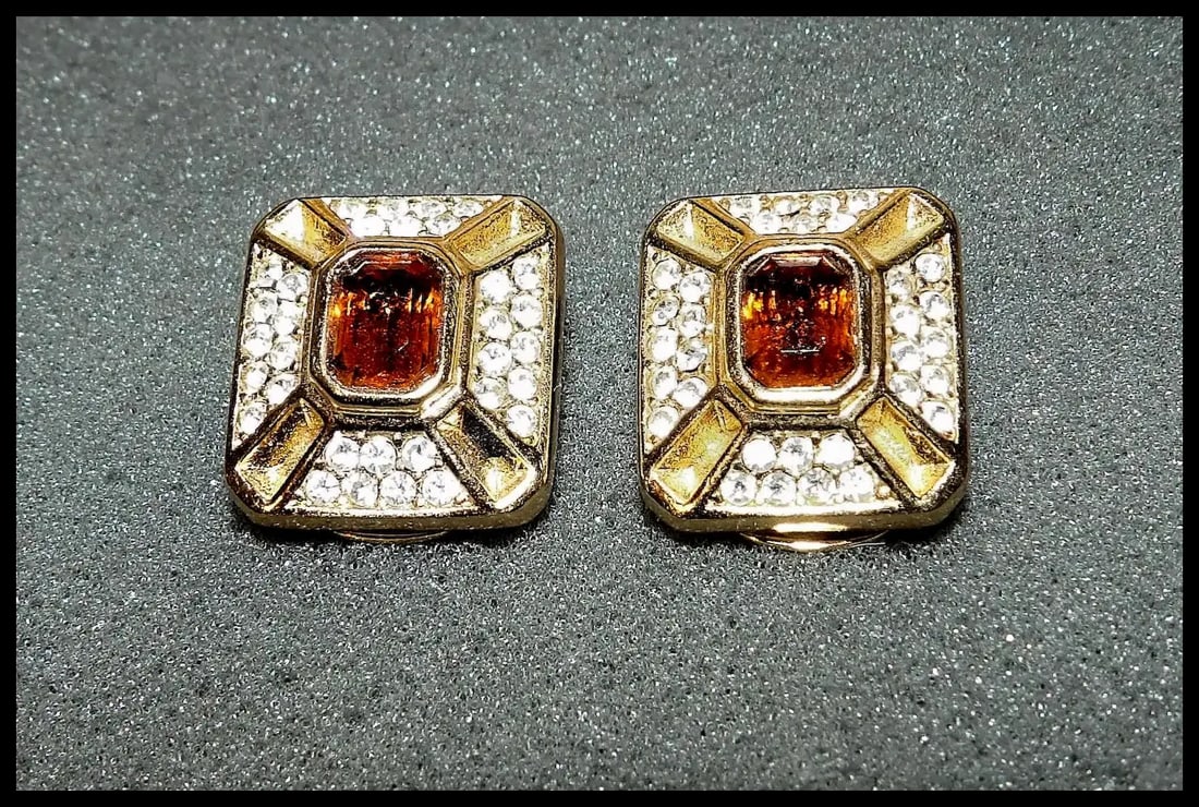 Vintage Christian Dior Vintage Clip Earrings - 2