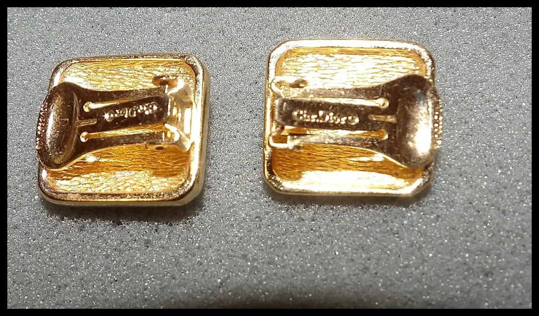Vintage Christian Dior Vintage Clip Earrings - 3