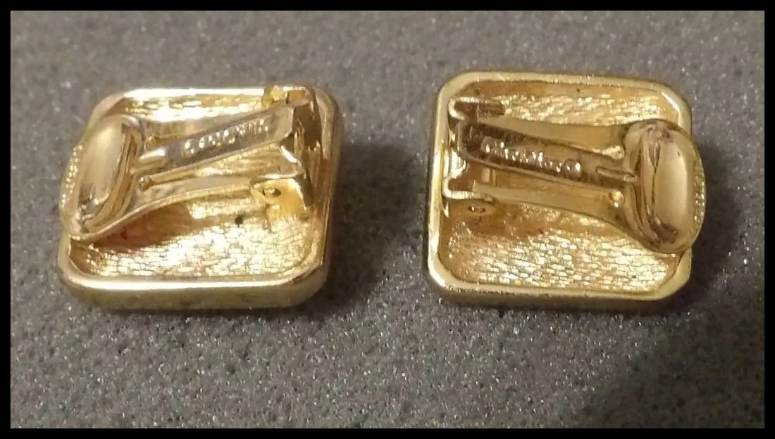 Vintage Christian Dior Vintage Clip Earrings - 5