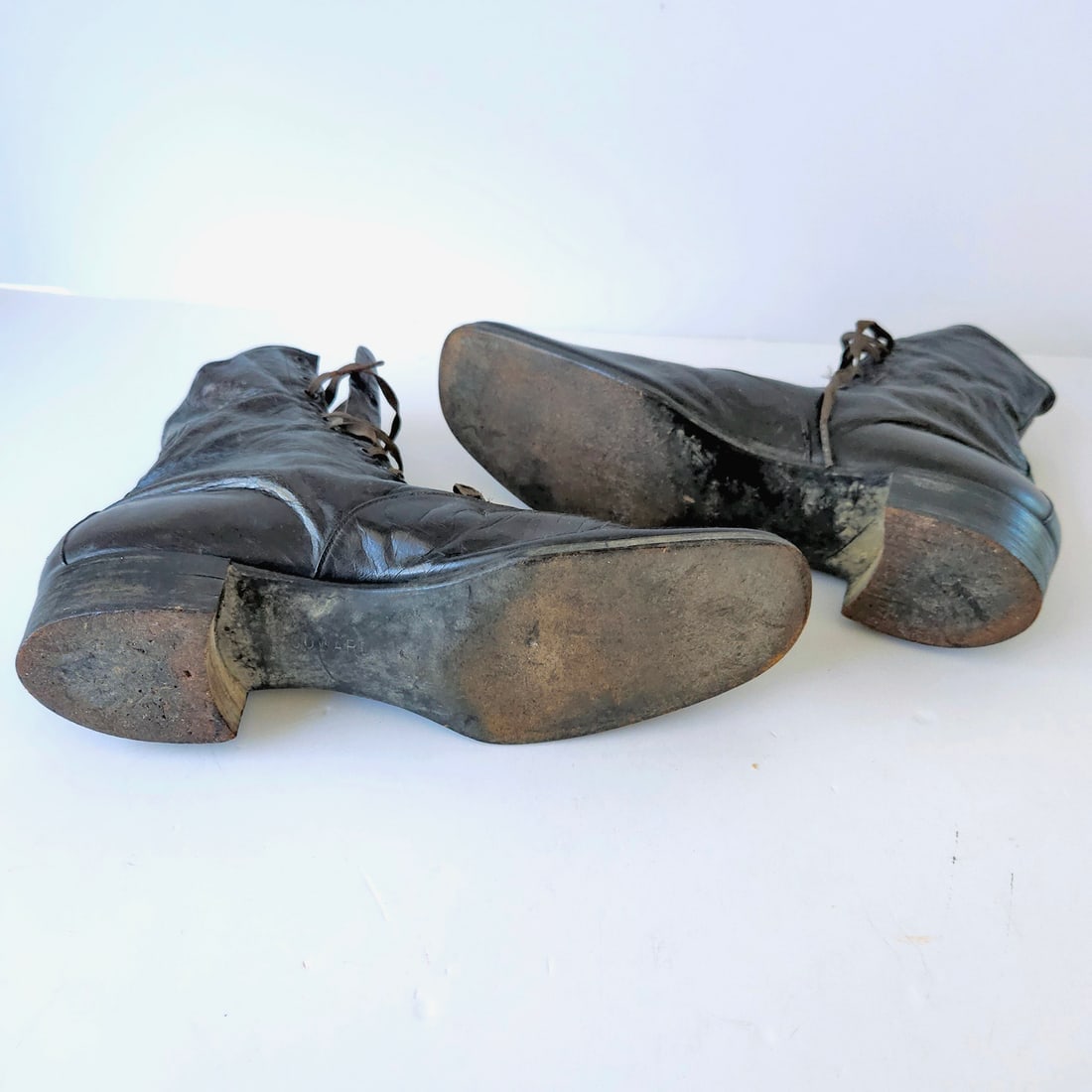 J.S. Coward Antique Pair of Women’s Leather Shoes/Boots circa 1890–1915 - 7