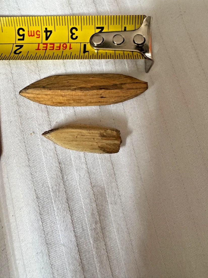 2 Antique primitive Wood Canoe Handmade carving Dollhouse Miniature 2"& 1" - 2