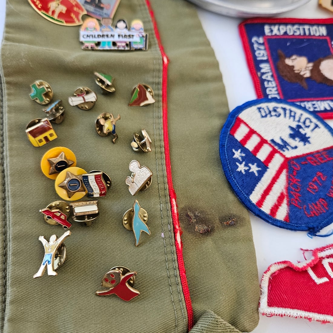 Large Lot of Boy Scouts of America (BSA) Patches, Pins & Accessories - 6
