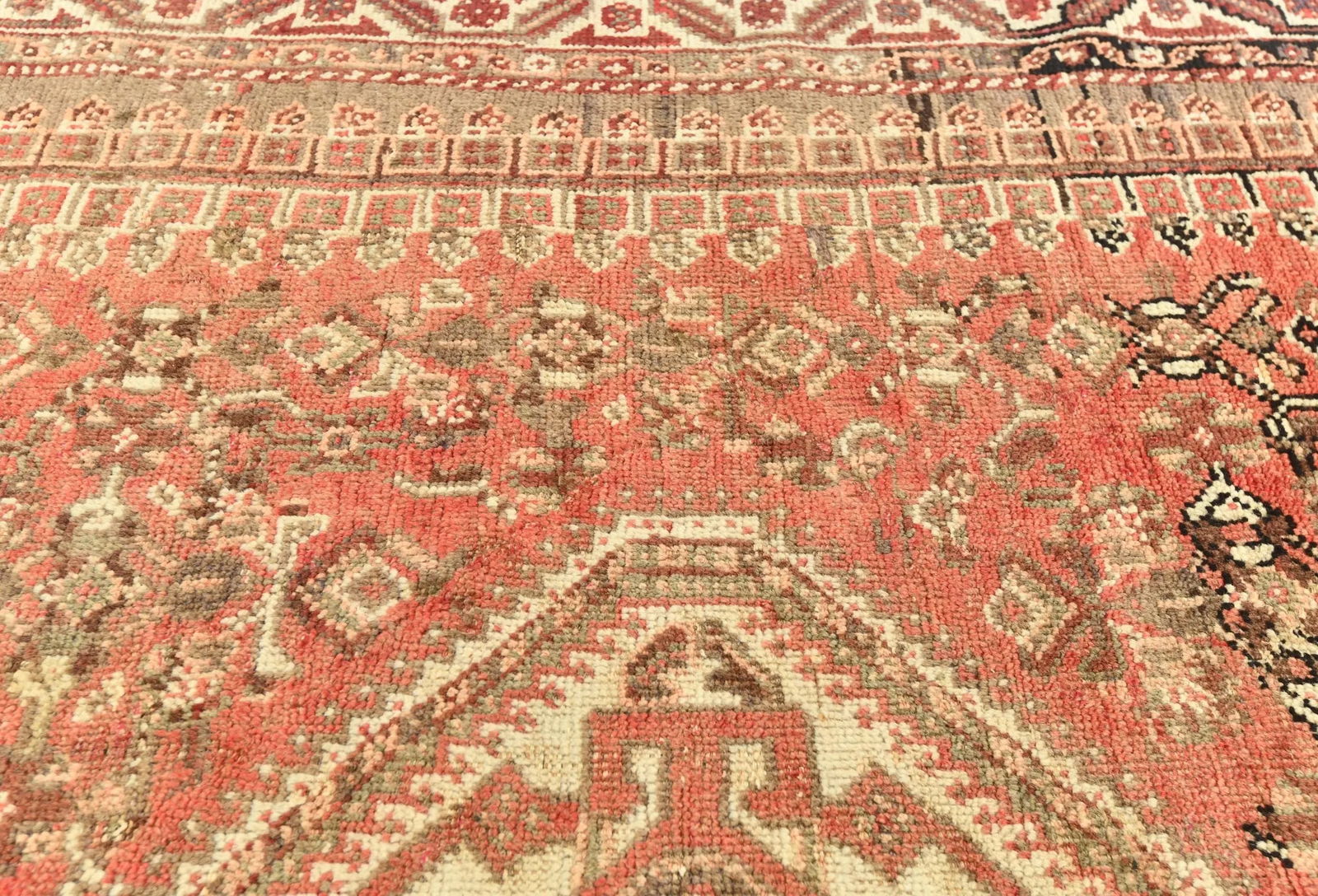 Semi Antique Muted Colors Tribal 5X8 Shiraz Persian Rug - 7