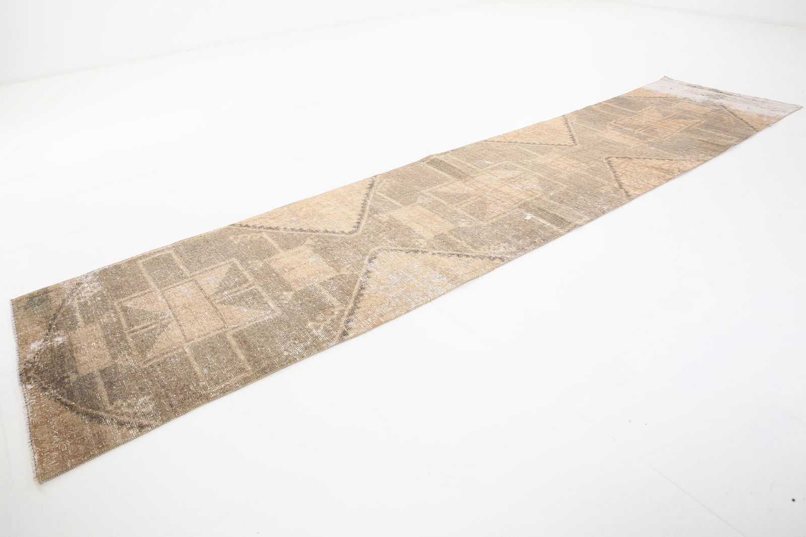 3'0'' x 13'5'' Turkish Vintage Runner Rug - 5243 - 7