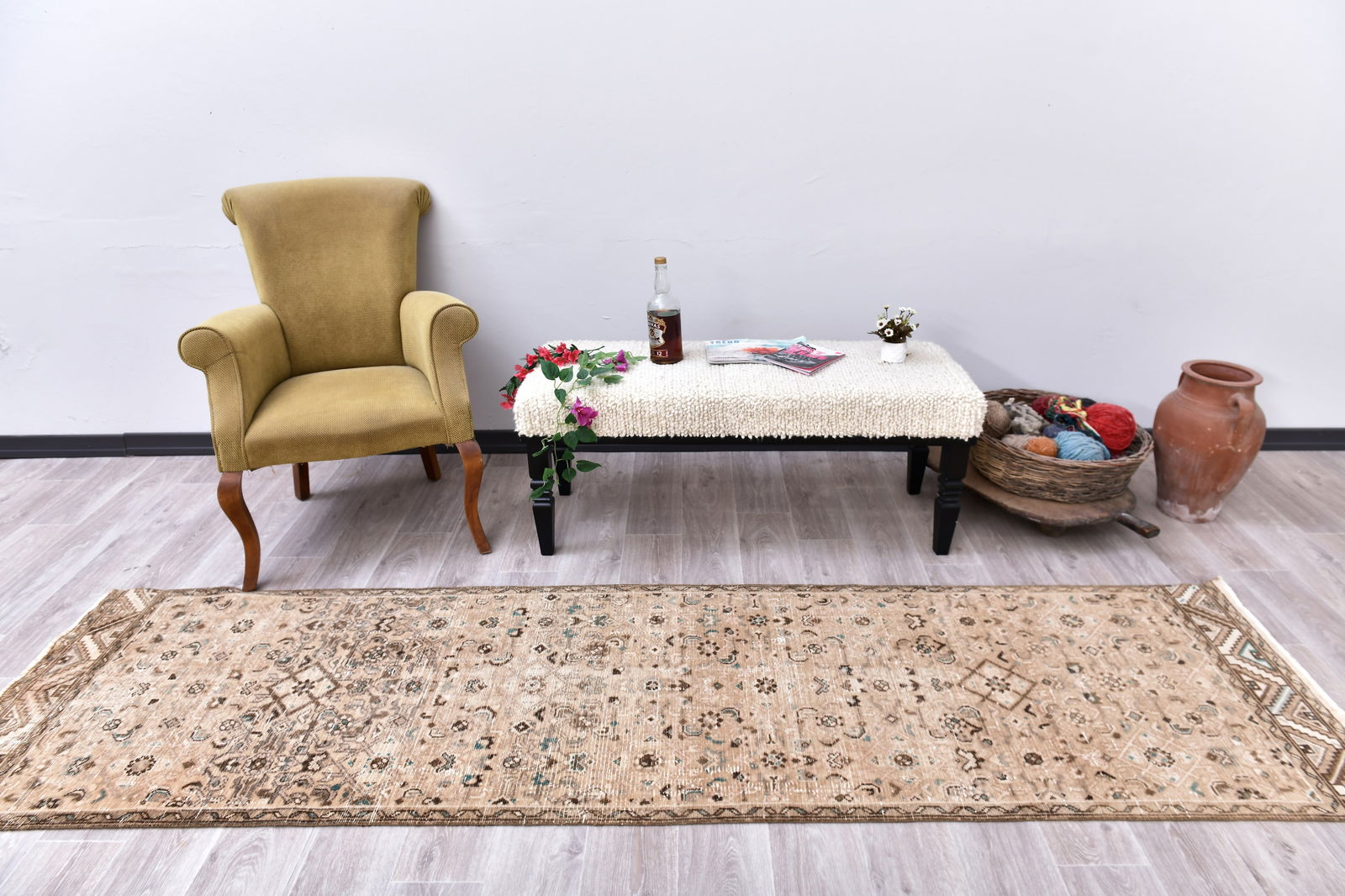 2'7'' x 9'8'' Unique Handmade Vintage Rug - 5226 (1 of 17)