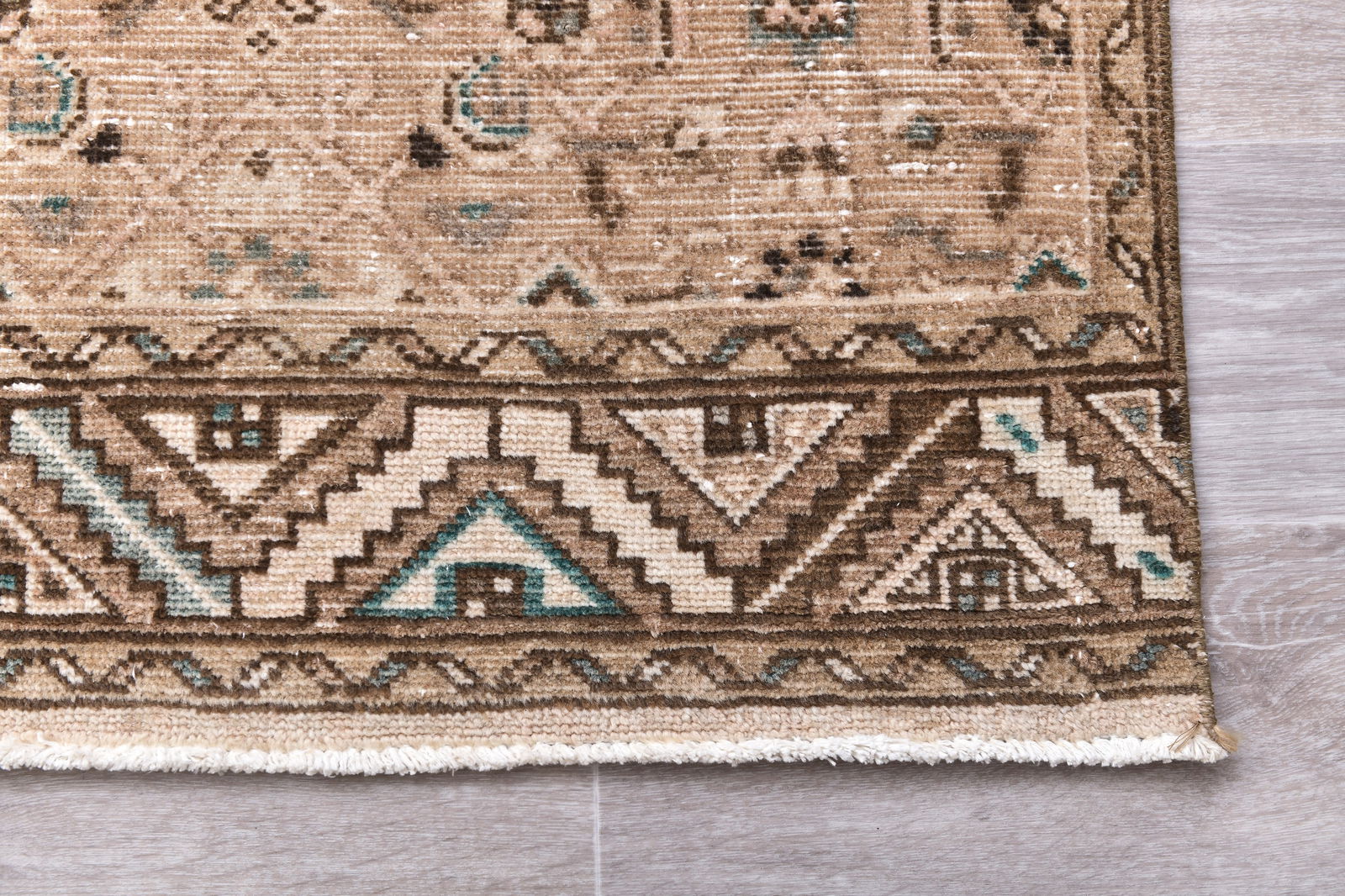 2'7'' x 9'8'' Unique Handmade Vintage Rug - 5226 - 9