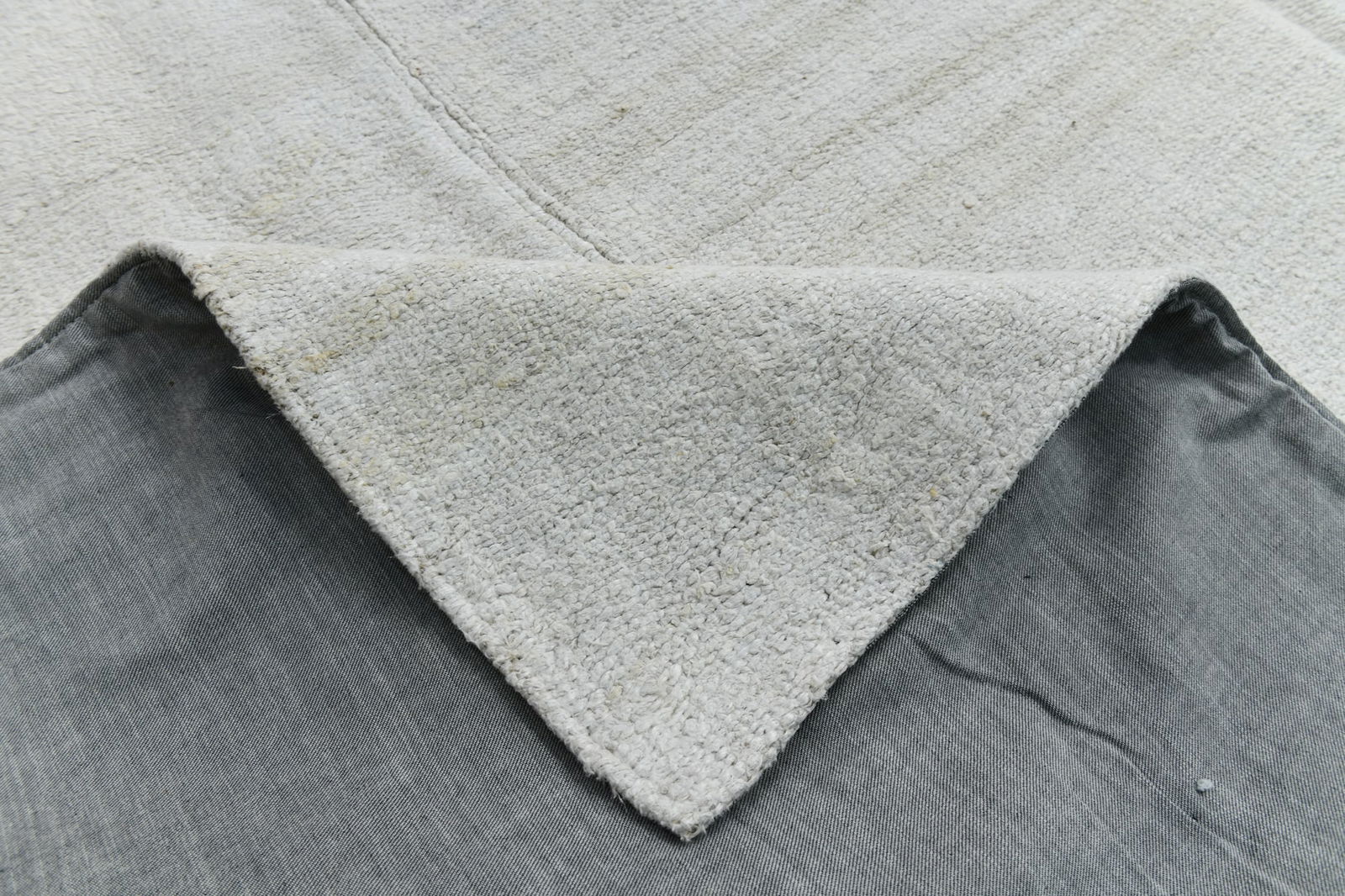 7'4'' x 10'5'' Turkish Vintage Hemp Rug - 53304 - 16