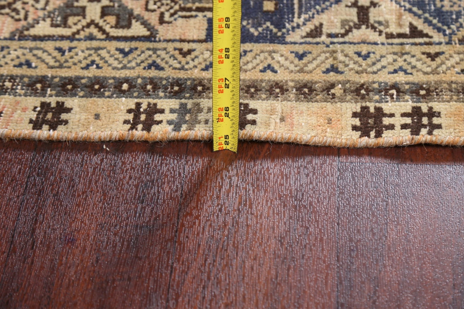 Antique Shiraz Persian Area Rug 6x10 - 17