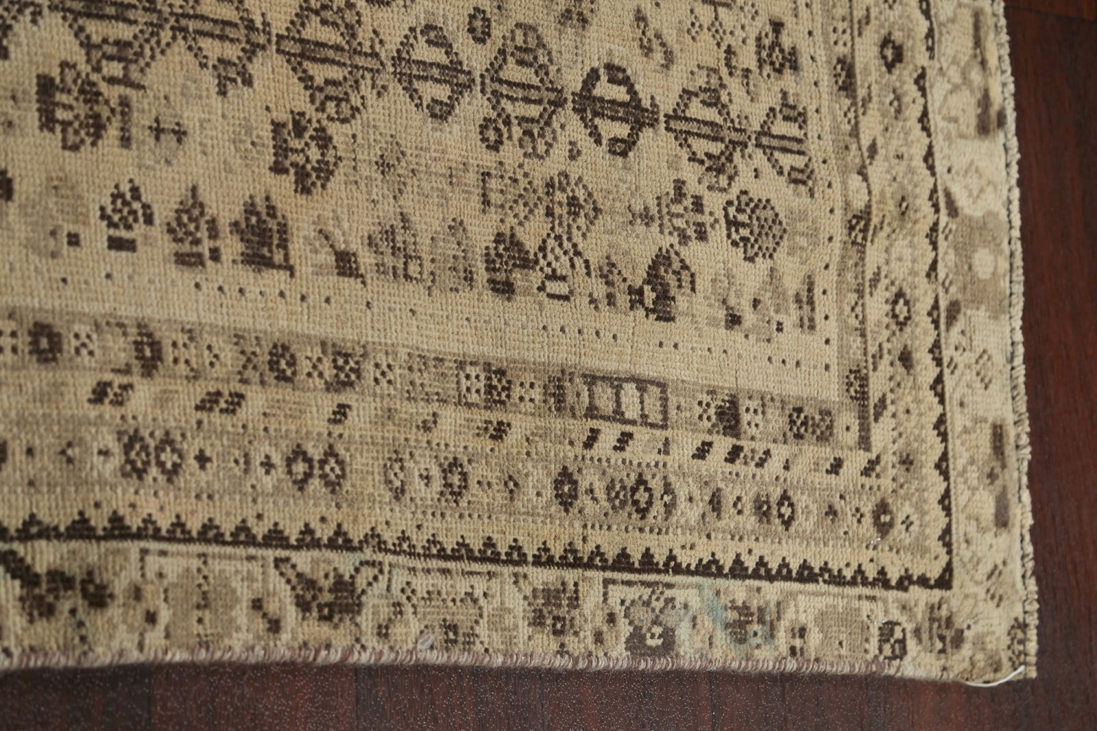 Antique Shiraz Persian Wool Rug 6x9 - 10