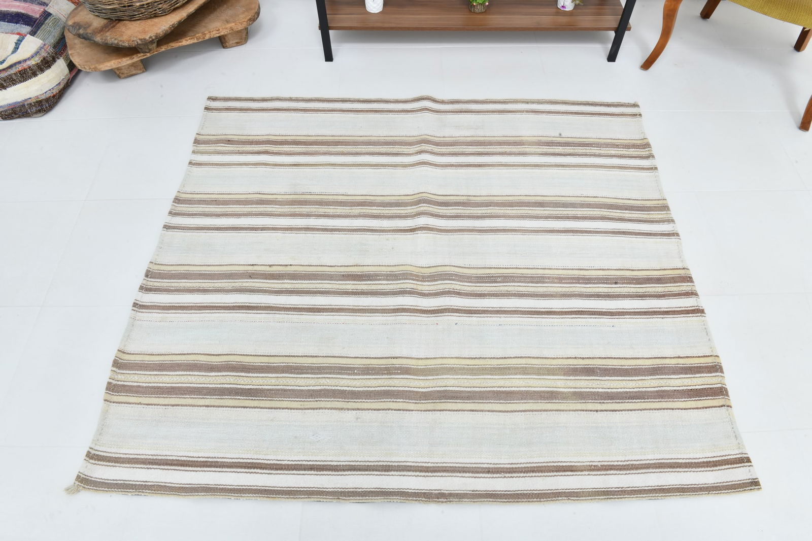 4'8'' x 5'3'' Turkish Vintage Hemp Rug - 53515 - 3