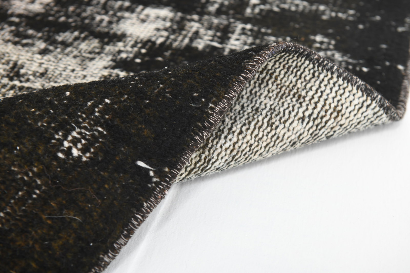 1'9'' x 8'2'' Turkish Vintage Runner Rug - 24546 - 12