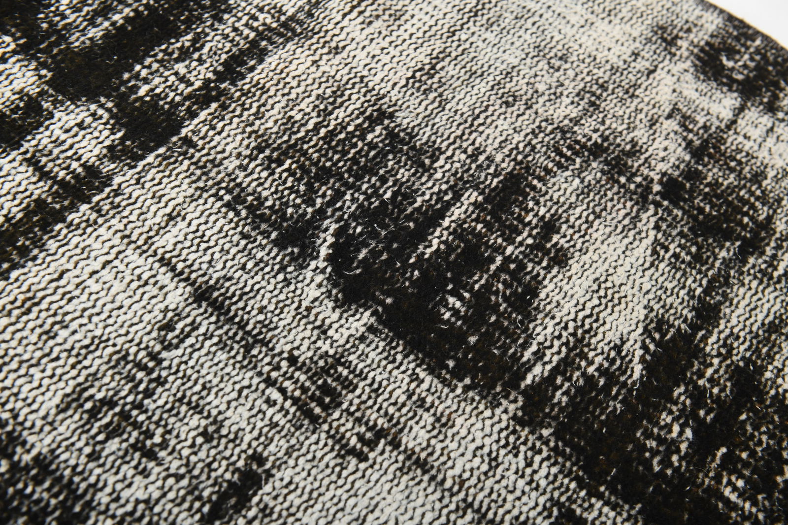 1'9'' x 8'2'' Turkish Vintage Runner Rug - 24546 - 8