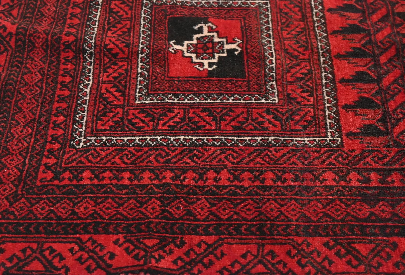 Vintage Red Tribal 3X6 Balouch Persian Rug - 6