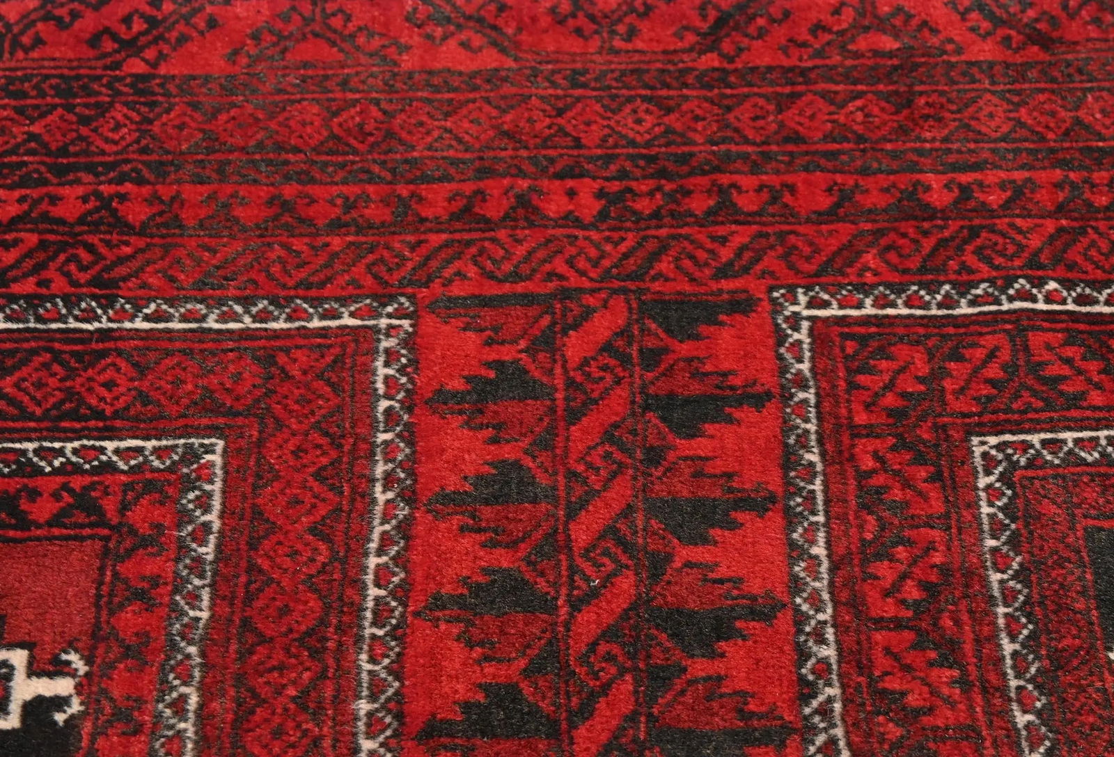 Vintage Red Tribal 3X6 Balouch Persian Rug - 7