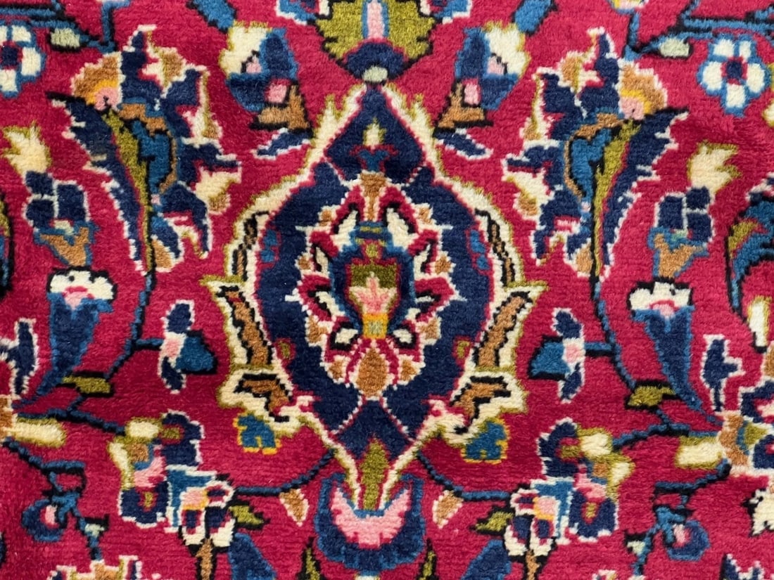 Hand-Knotted Persian Kashan Red Semi-Antique 1970s Oriental Area Rug Carpet 6'4" x 10'9" - 6