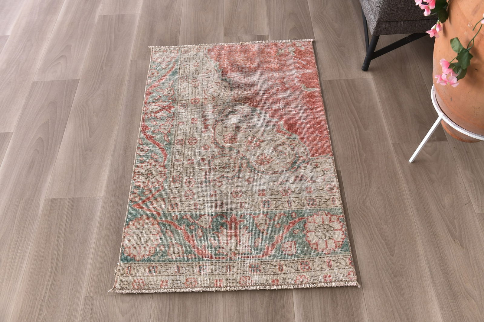 2'3'' x 3'5'' Turkish Vintage Runner Rug - 25031 - 3