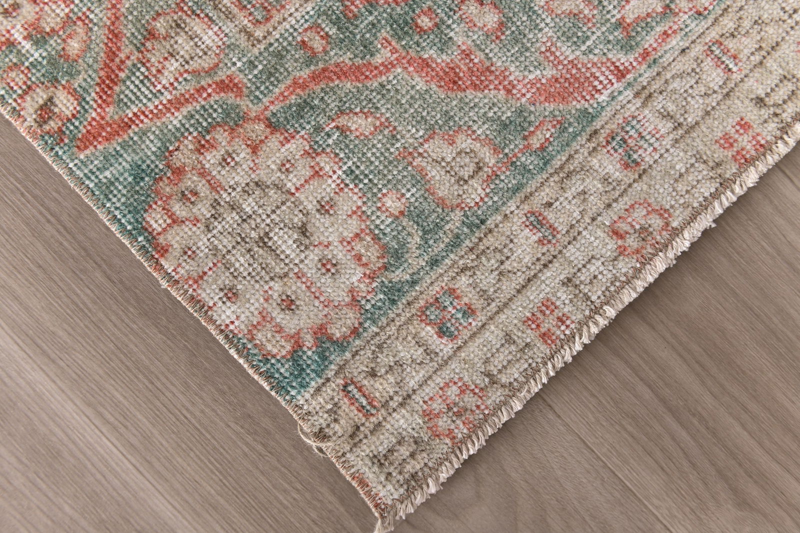 2'3'' x 3'5'' Turkish Vintage Runner Rug - 25031 - 6