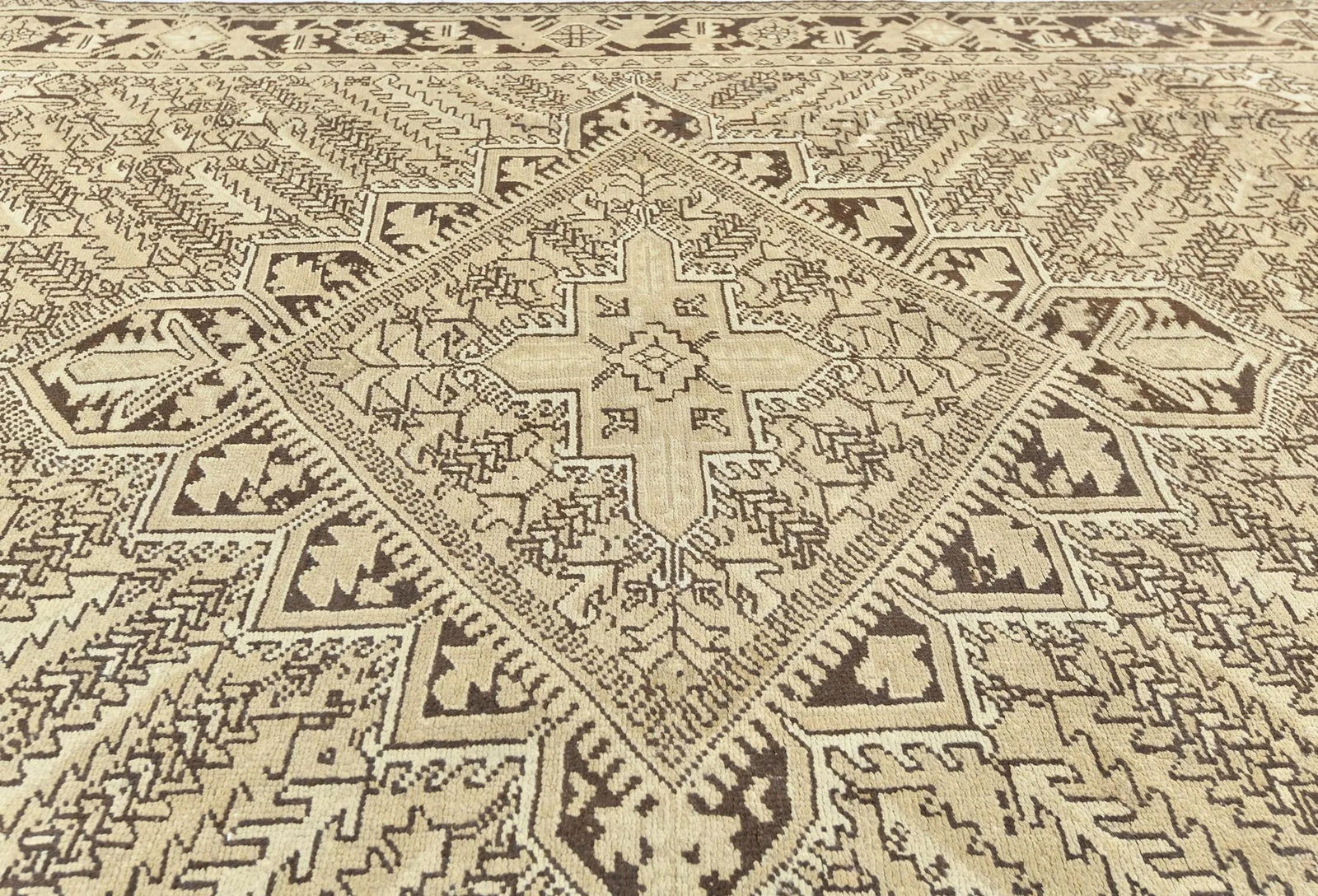 Semi Antique Muted Beige Floral 7X10 Distressed Vintage Oriental Rug - 5