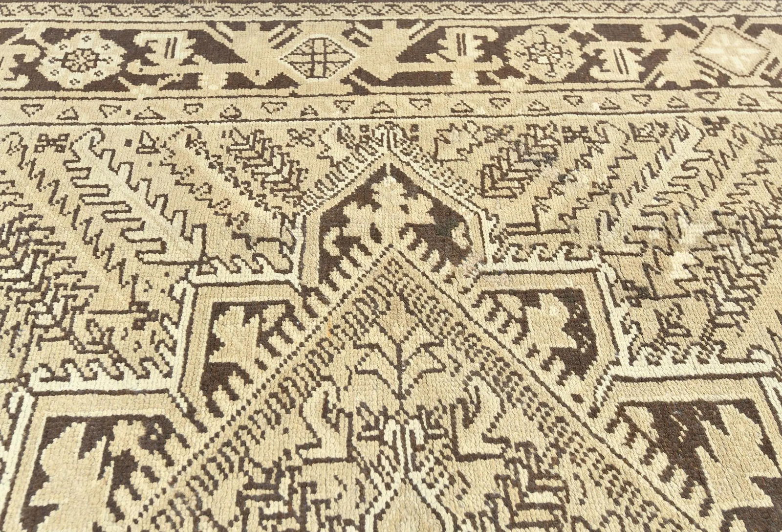 Semi Antique Muted Beige Floral 7X10 Distressed Vintage Oriental Rug - 7