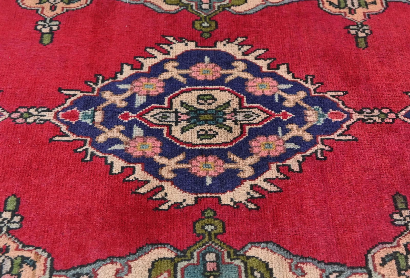 Vintage Red Traditional Floral 3X5 Tabriz Persian Rug - 5