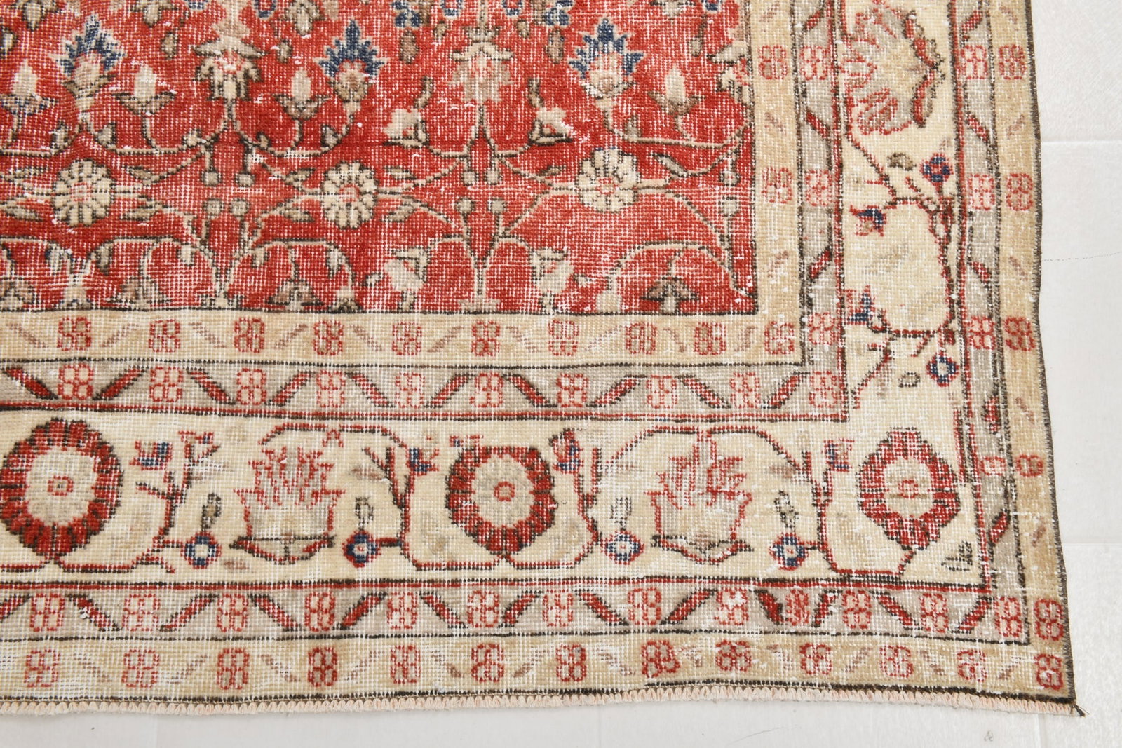 6'6'' x 9'10'' Handmade Vintage Wool Rug - 22280 - 14
