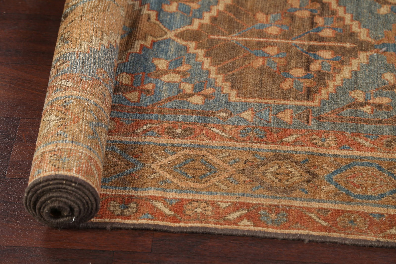 Antique Vegetable Dye Bakhtiari Persian Rug 5x10 - 14