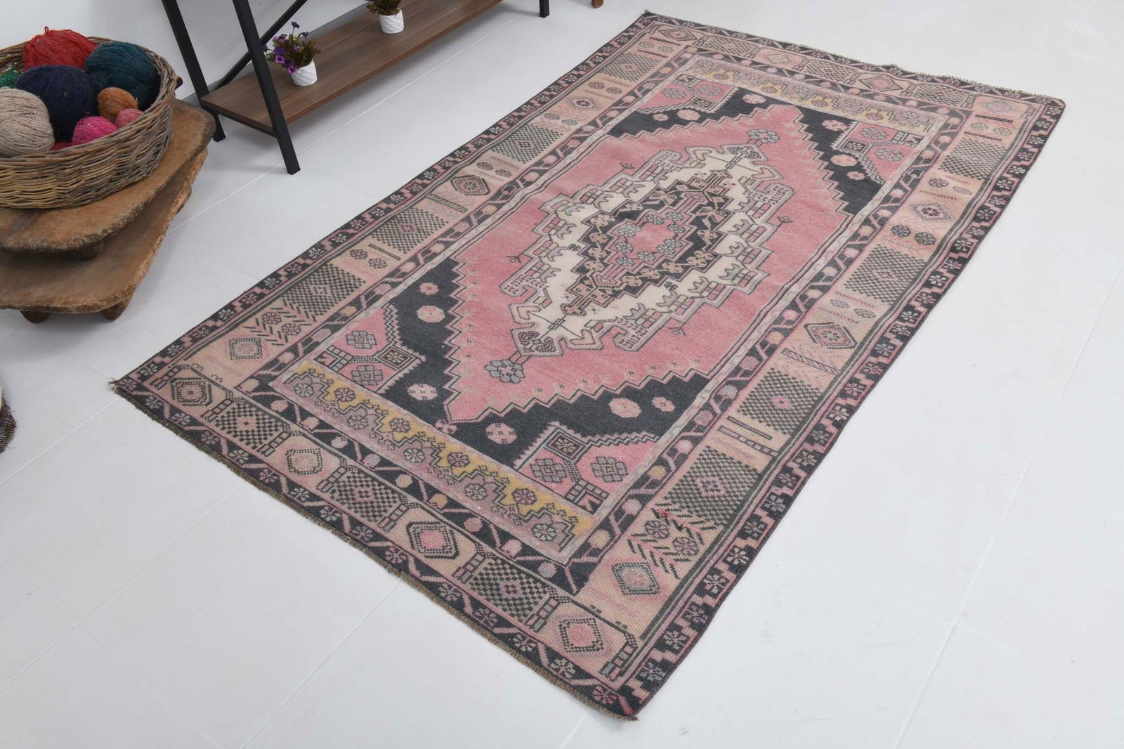 4'4'' x 7'1'' Turkish Vintage Runner Rug - 20988 - 4