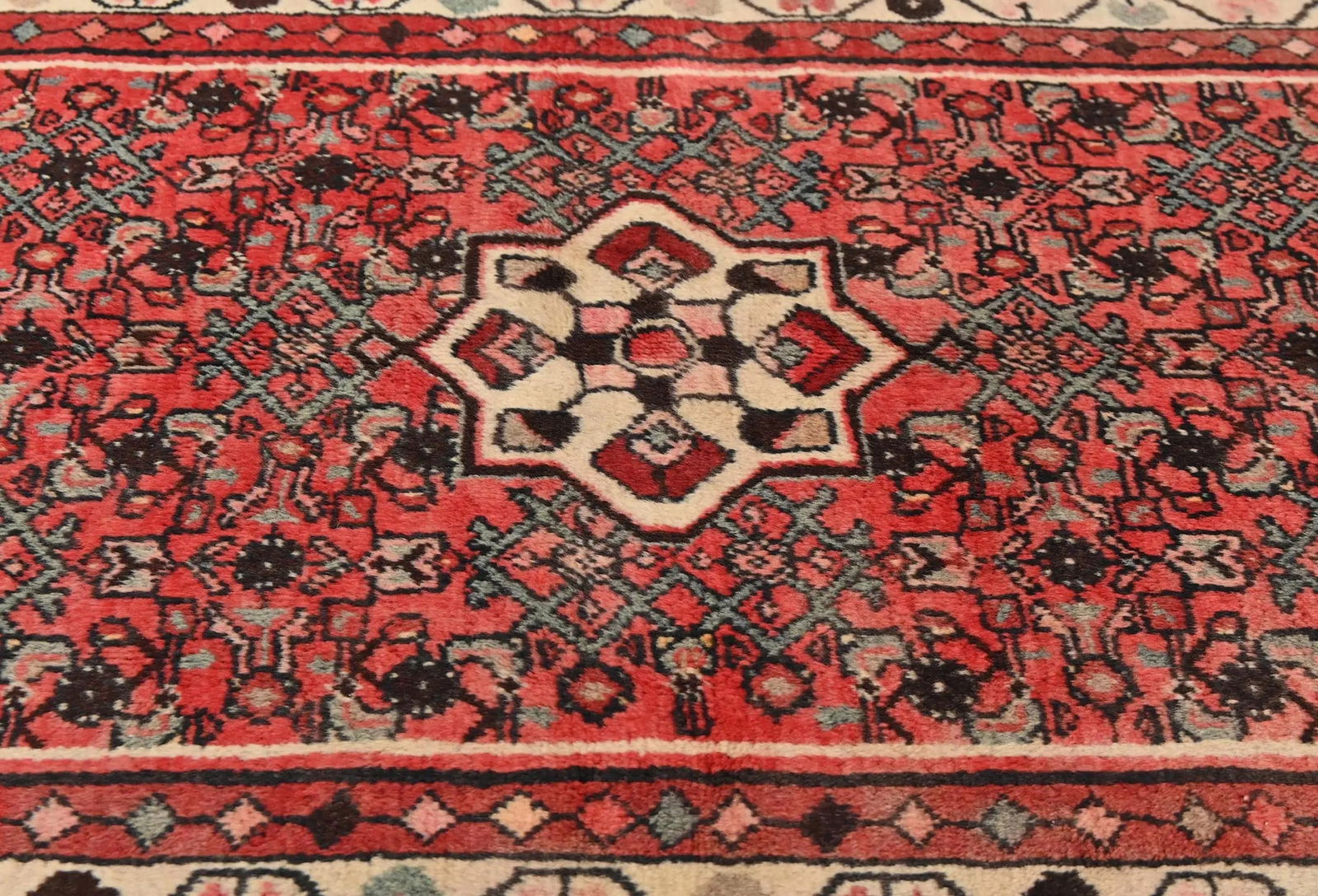 Vintage Bittersweet Red Floral Tribal 3'7X6'0 Hamedan Persian Rug - 5