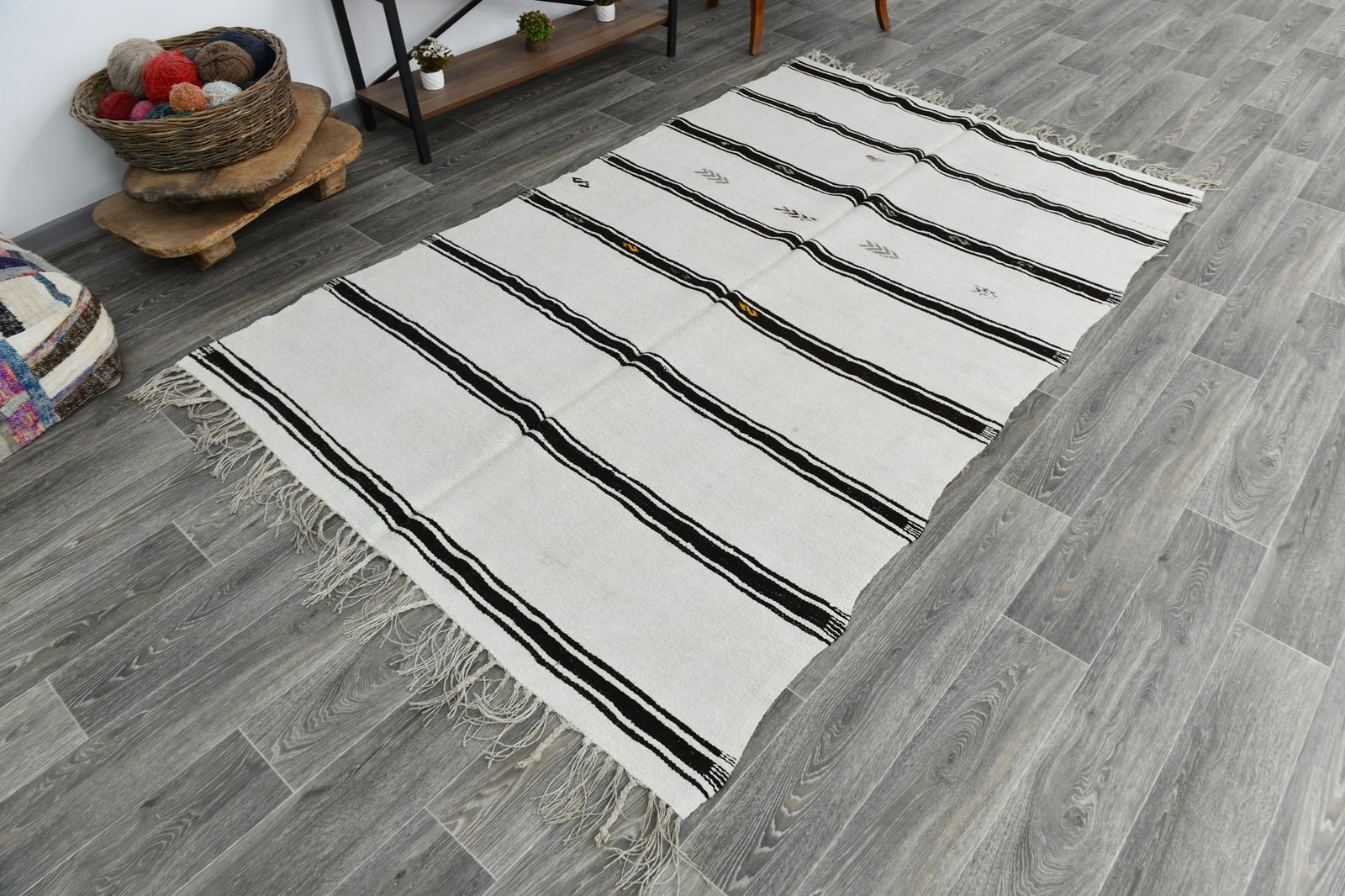 5'2'' x 8'1'' Turkish Vintage Hemp Rug - 1628 - 4