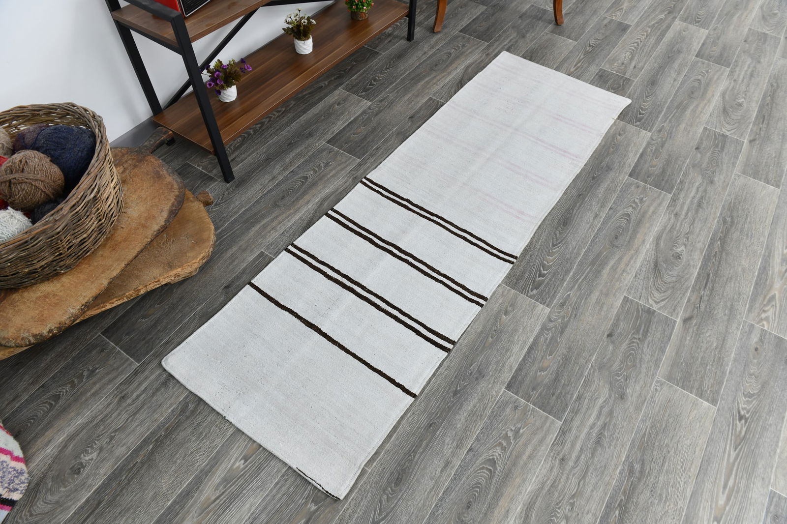 1'11'' x 6'4'' Turkish Vintage Hemp Rug - 53426 - 4