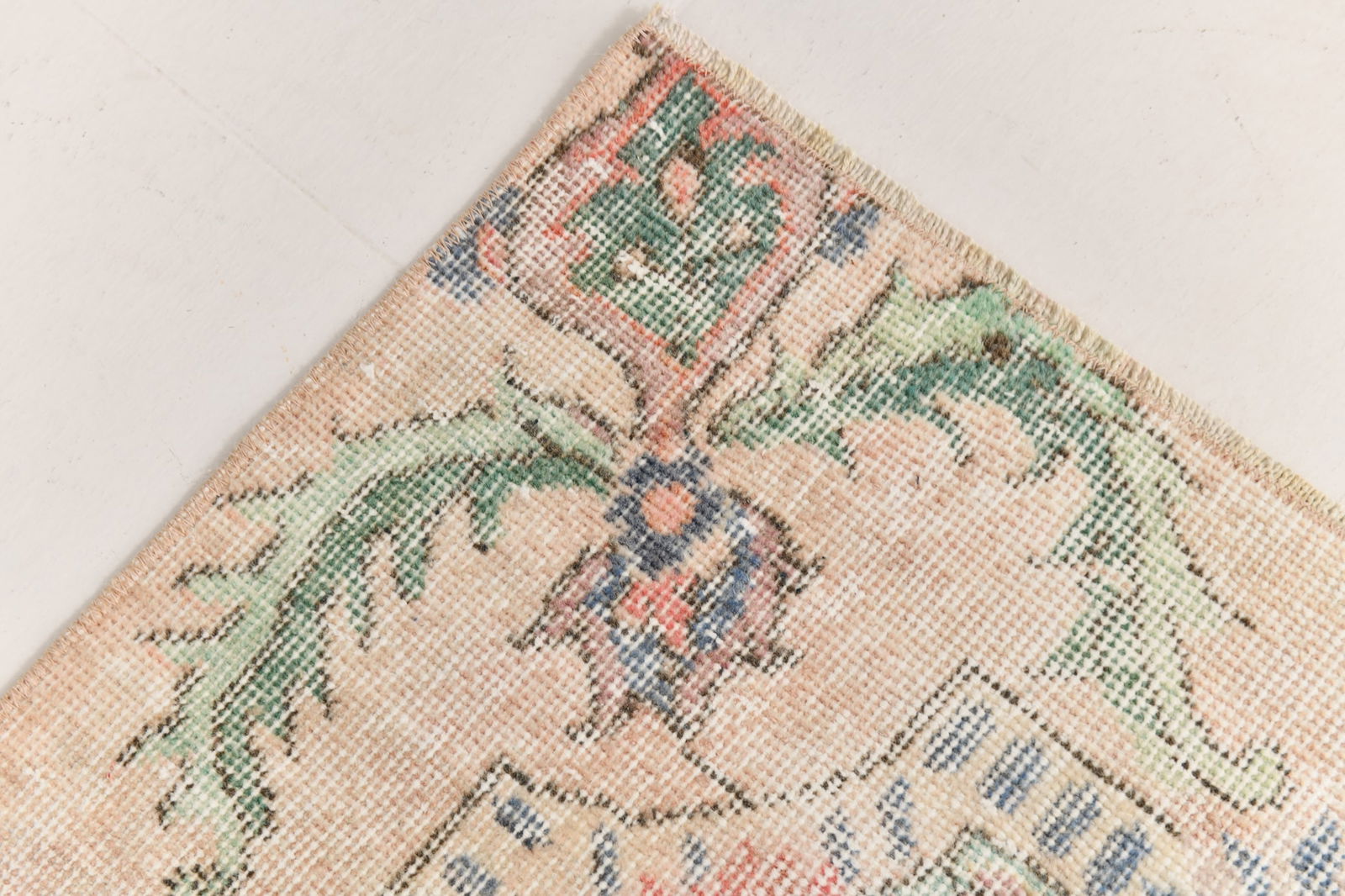 2'0'' x 4'10'' Turkish Vintage Runner Rug - 23984 - 10