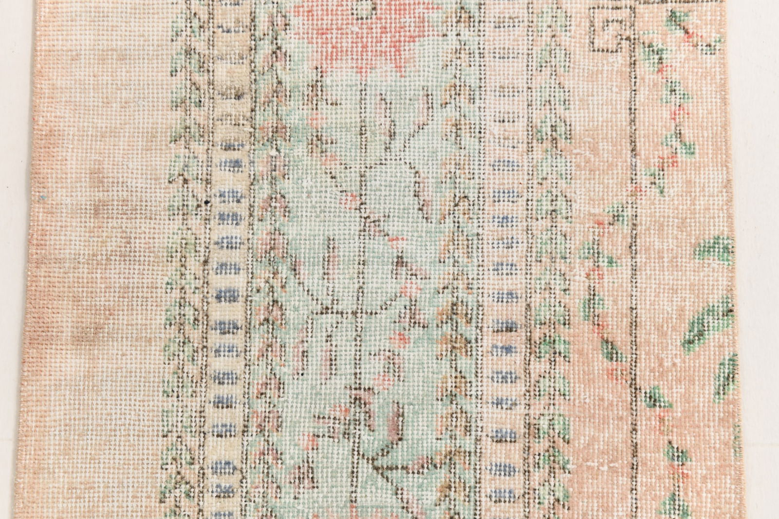 2'0'' x 4'10'' Turkish Vintage Runner Rug - 23984 - 7