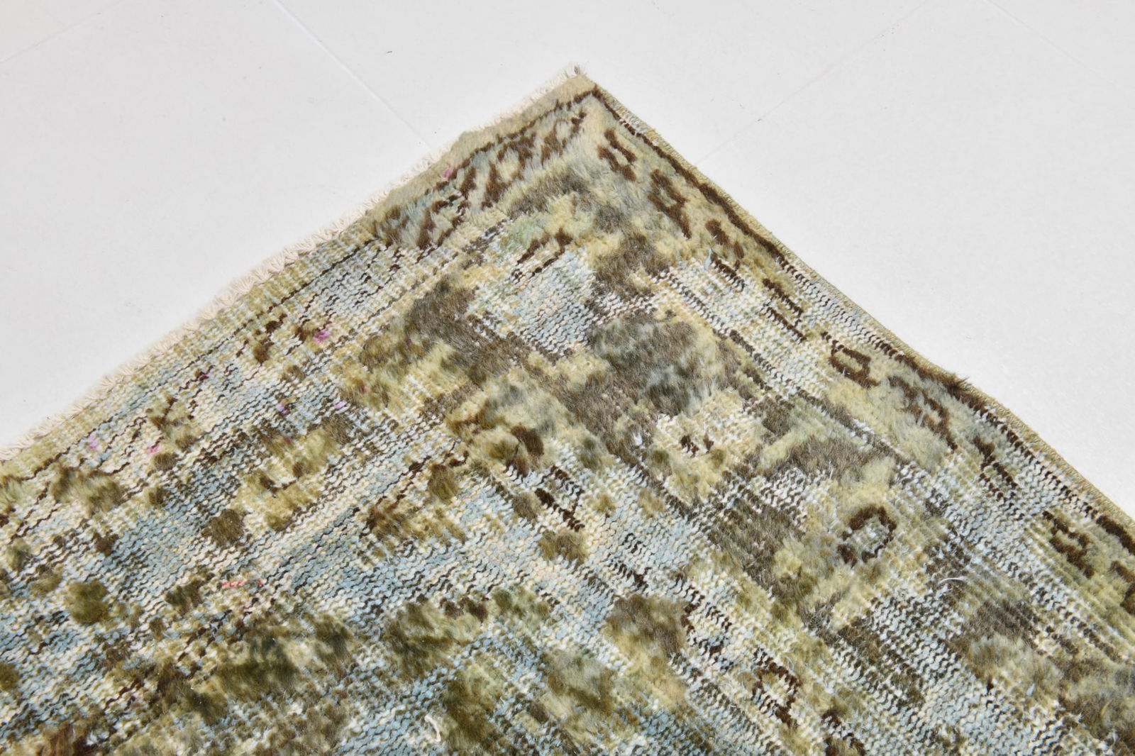 5'7'' x 9'1'' Handmade Vintage Wool Rug - 20140 - 10