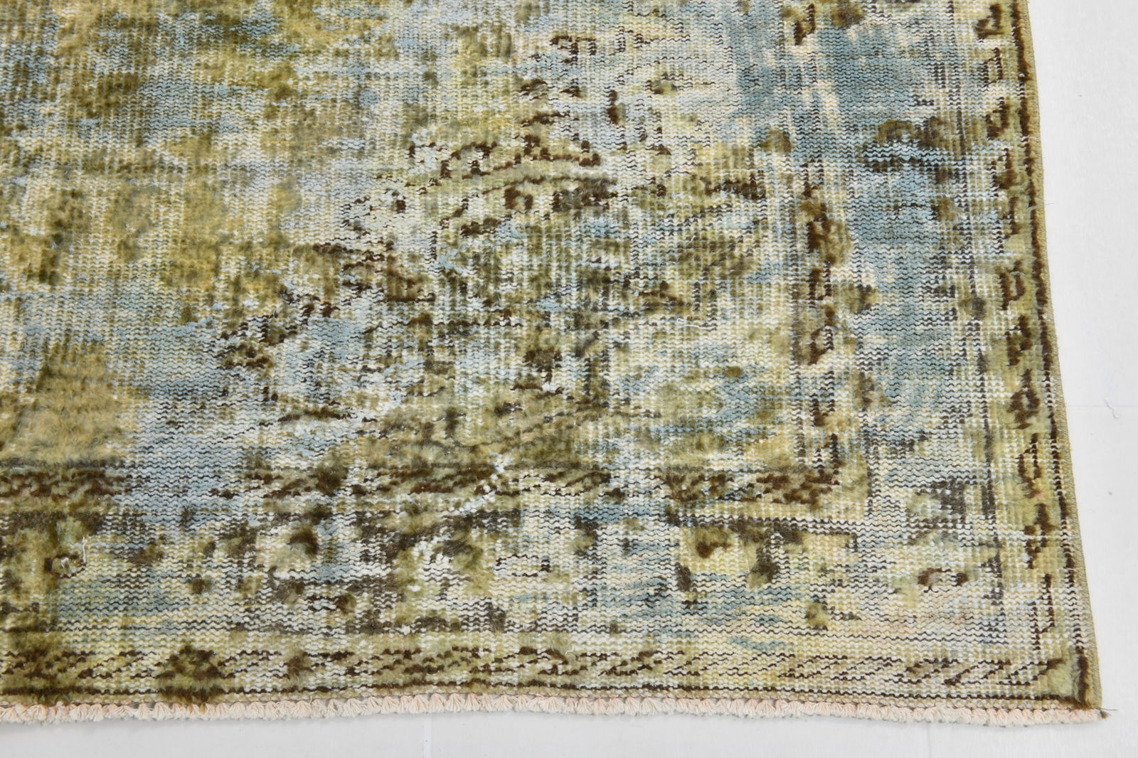 5'7'' x 9'1'' Handmade Vintage Wool Rug - 20140 - 11