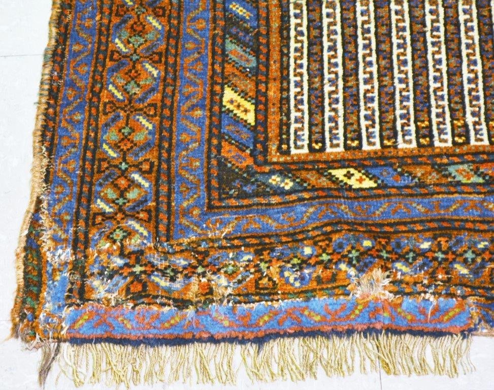 HAND KNOTTED RUG; PERSIAN - 4