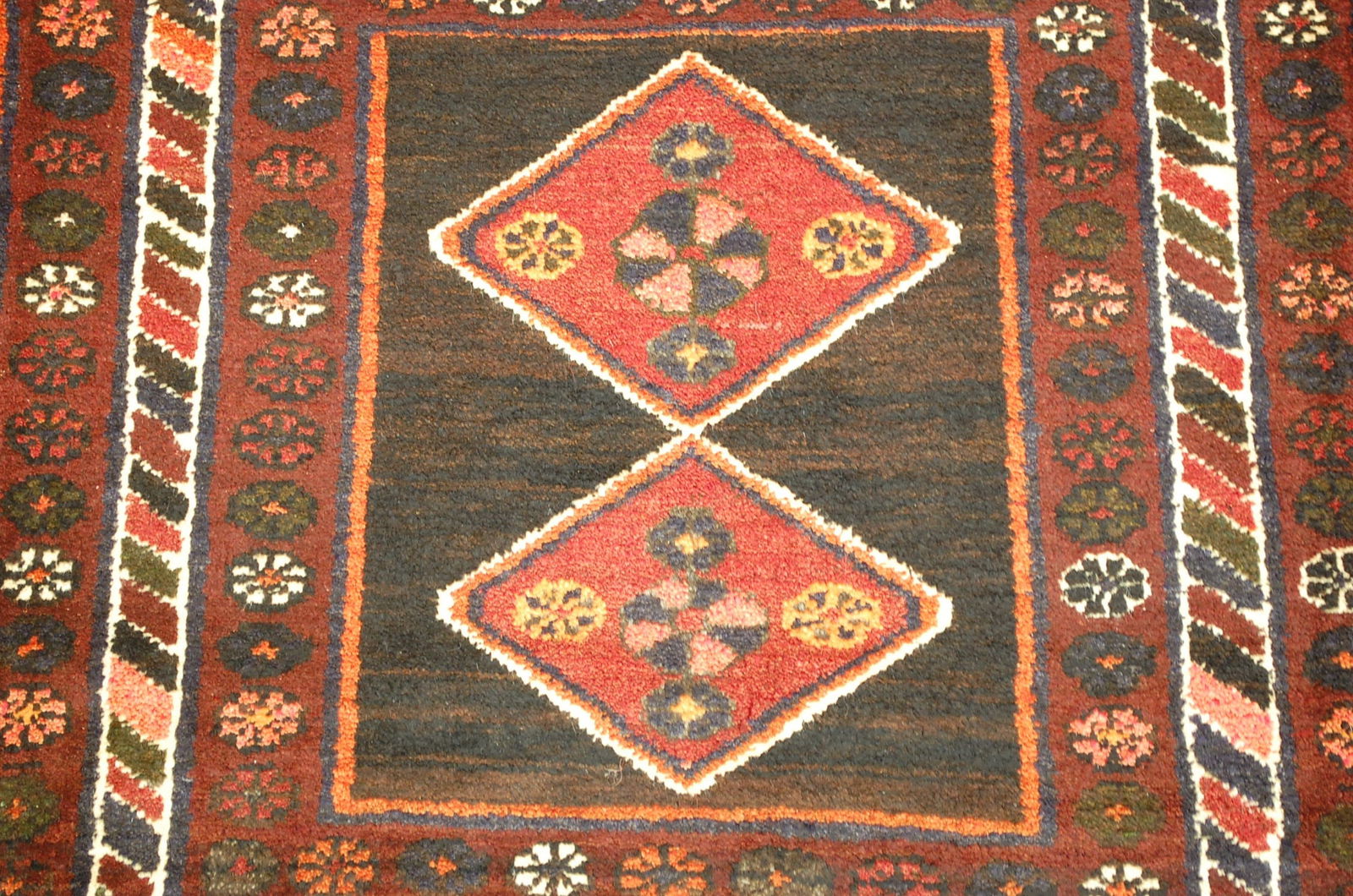 CAUCASIAN RUG 2'4"x10'2" - 5