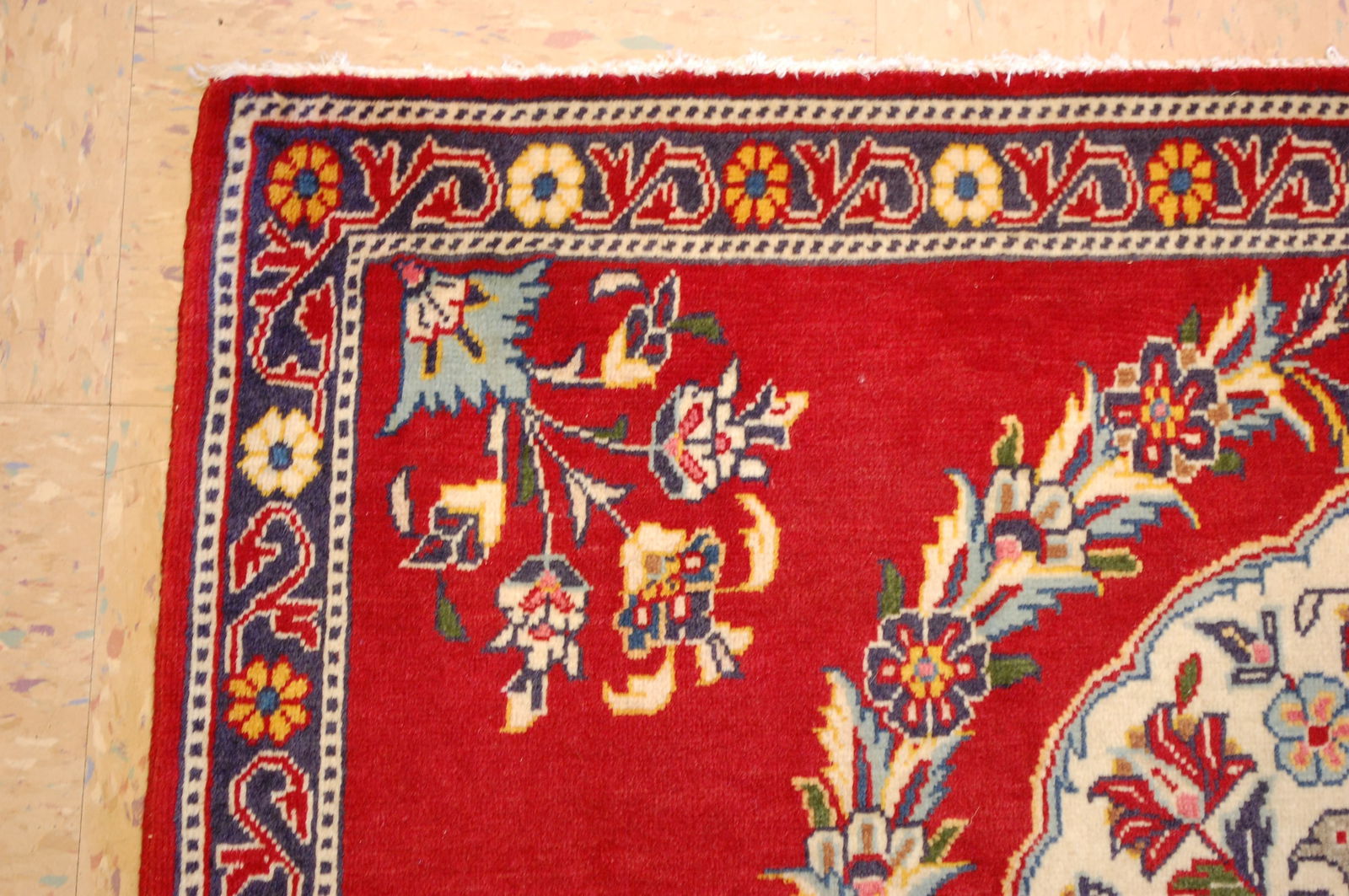 Persian SAROUK RUG 2'3" x 3'3" - 4