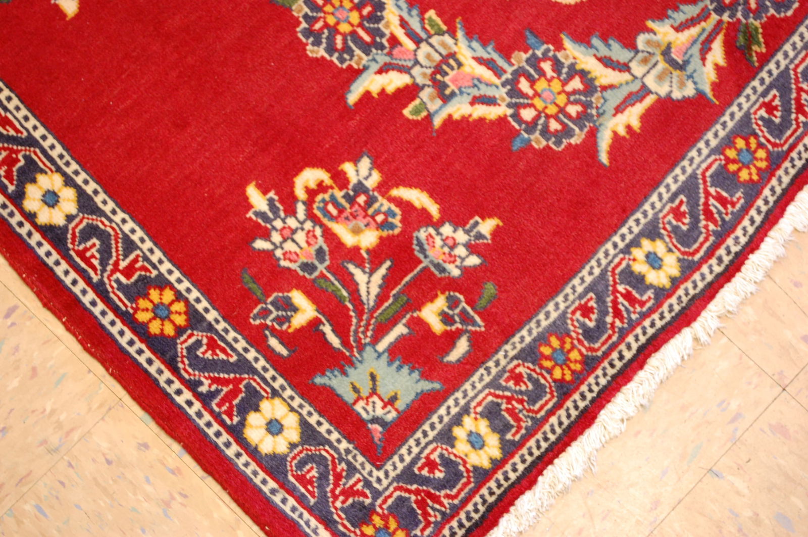 Persian SAROUK RUG 2'3" x 3'3" - 6