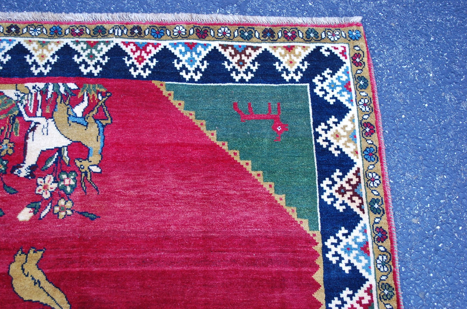 Persain SHIRAZ RUG 5' x 7'10" - 5